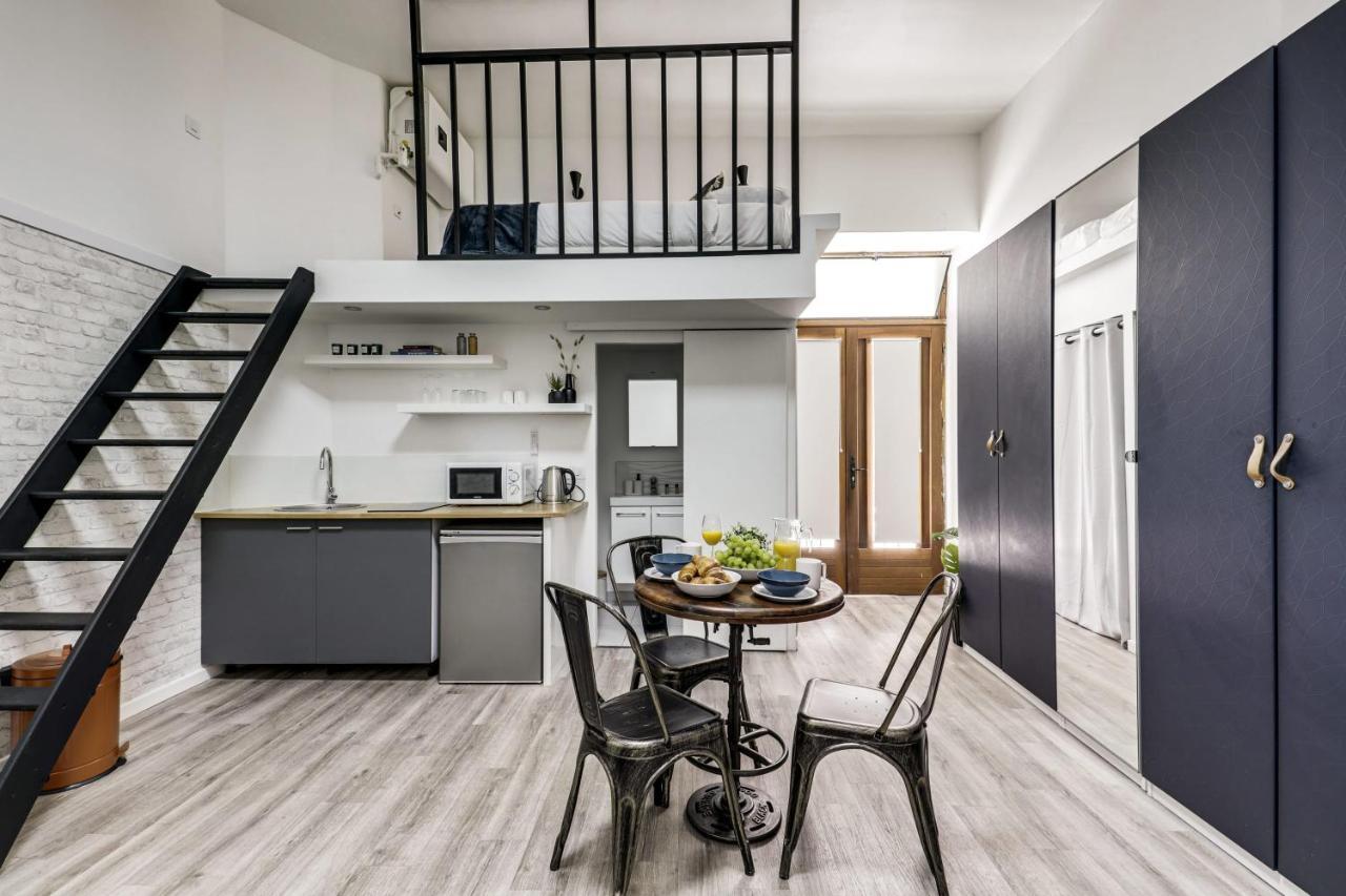 Modern French Studio In Paris Apartment Екстериор снимка
