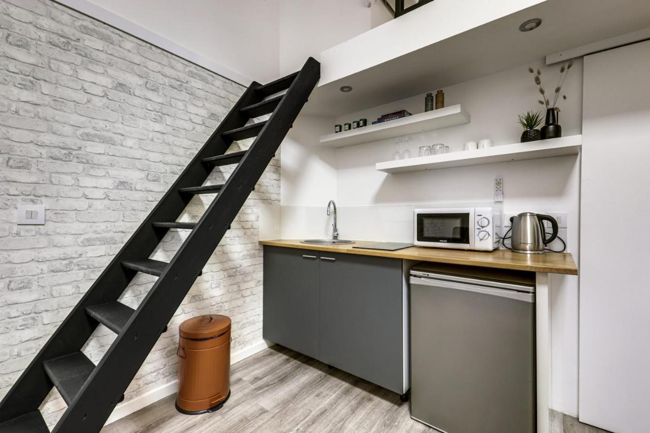 Modern French Studio In Paris Apartment Екстериор снимка